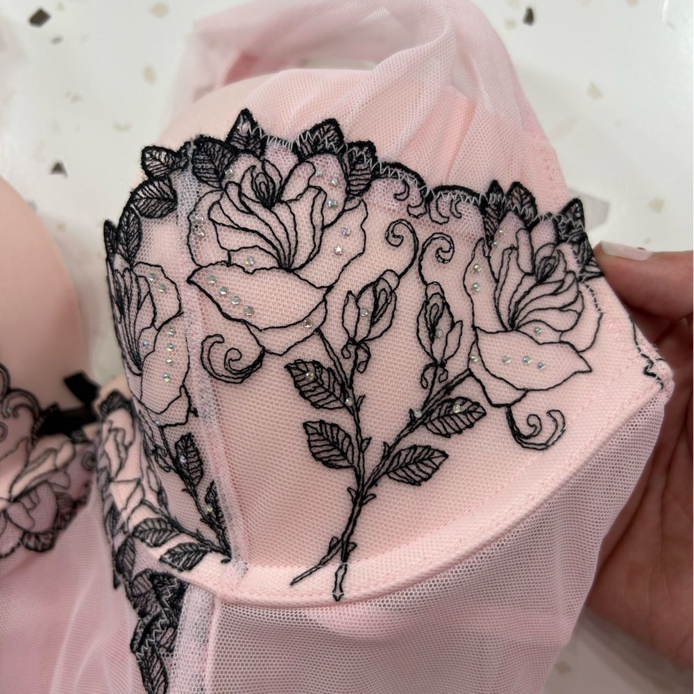 Victorias Secret Pink Corset Mesh Bustier Rhinestone Lingerie 34C - Picture 5 of 11